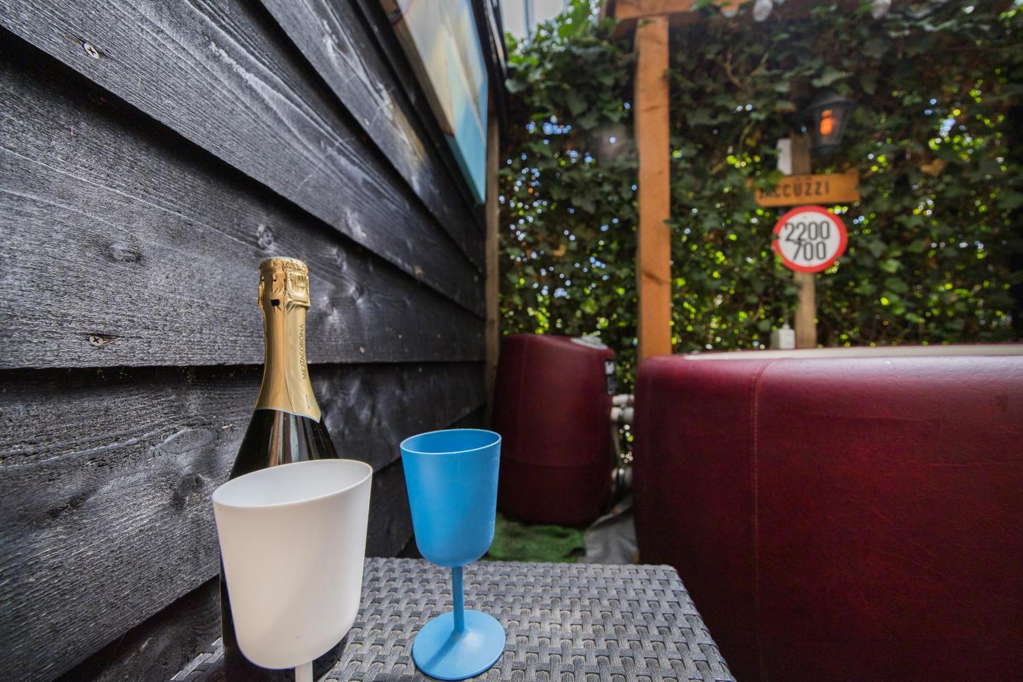 Luxe Wellness Apartment Apeldoorn With Jacuzzi And Sauna Ngoại thất bức ảnh